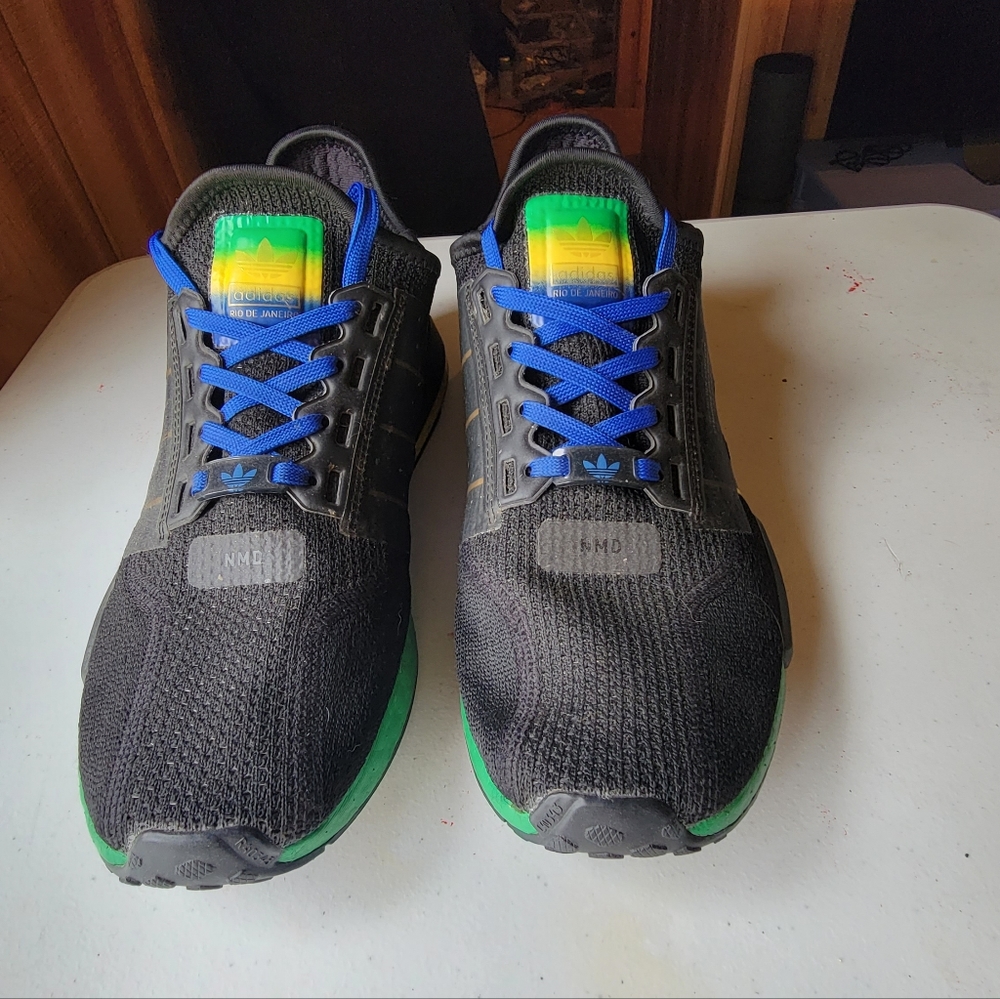 Adidas NMD R1 V2 Rio de Janeiro edition - Picture 2 of 5